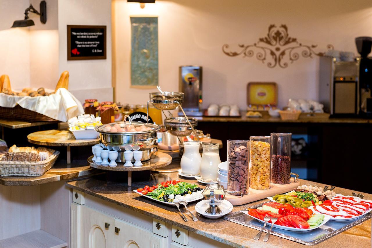 Papuga Park Hotel Wellness Marrakesz & Spa بييلسكو بياوا المظهر الخارجي الصورة